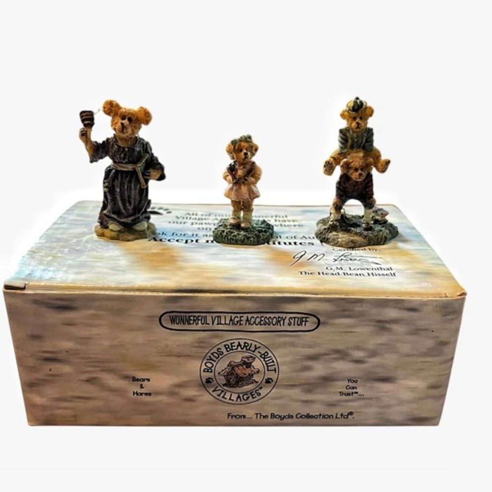 Boyds Bears Wunnerful Village Accessory Stuff The Boyds Bearly A School #19504-1